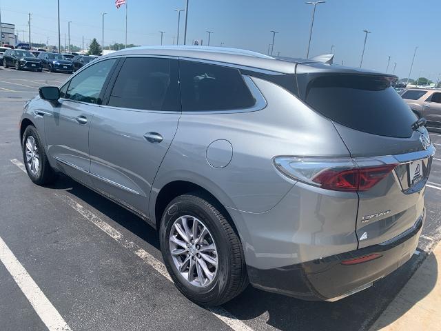 2024 Buick Enclave Vehicle Photo in GREEN BAY, WI 54304-5303