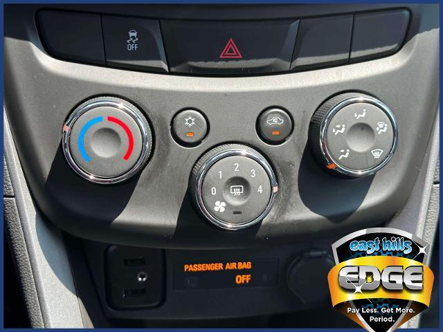 2022 Chevrolet Trax Vehicle Photo in Roslyn, NY 11576