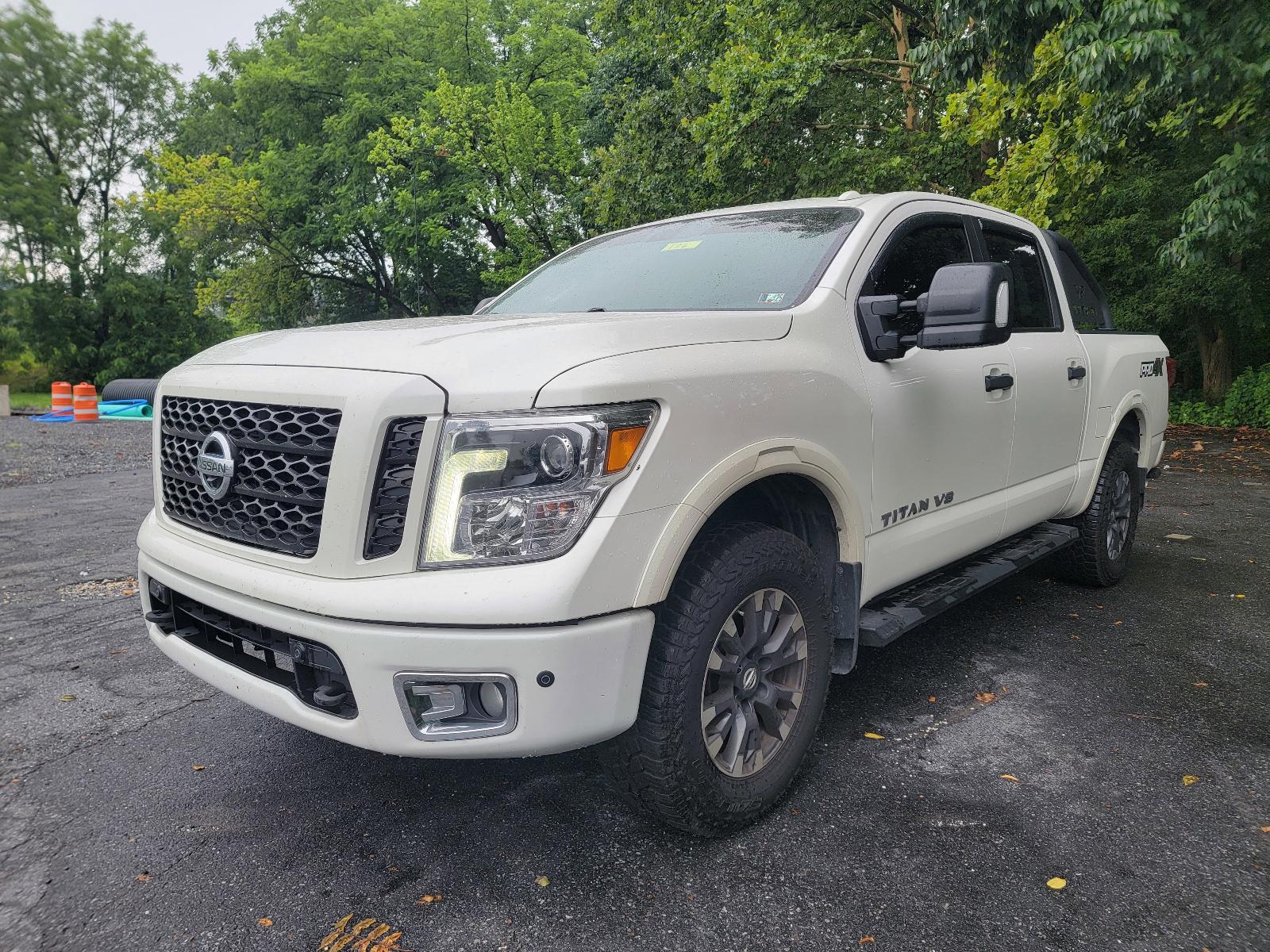 2018 Nissan Titan Vehicle Photo in Harrisburg, PA 17111