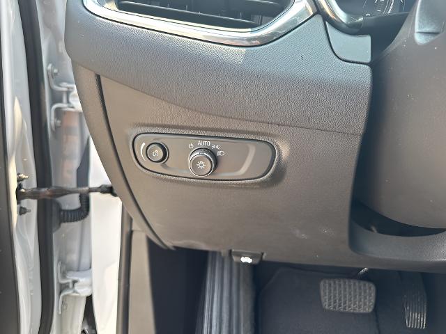 2024 Chevrolet Equinox Vehicle Photo in MANITOWOC, WI 54220-5838