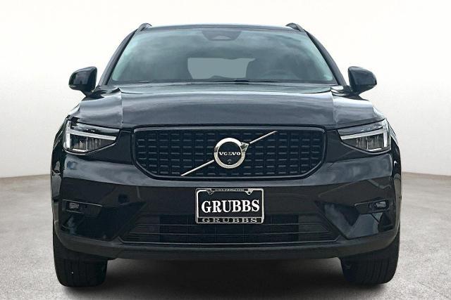 2025 Volvo XC40 Vehicle Photo in Houston, TX 77007