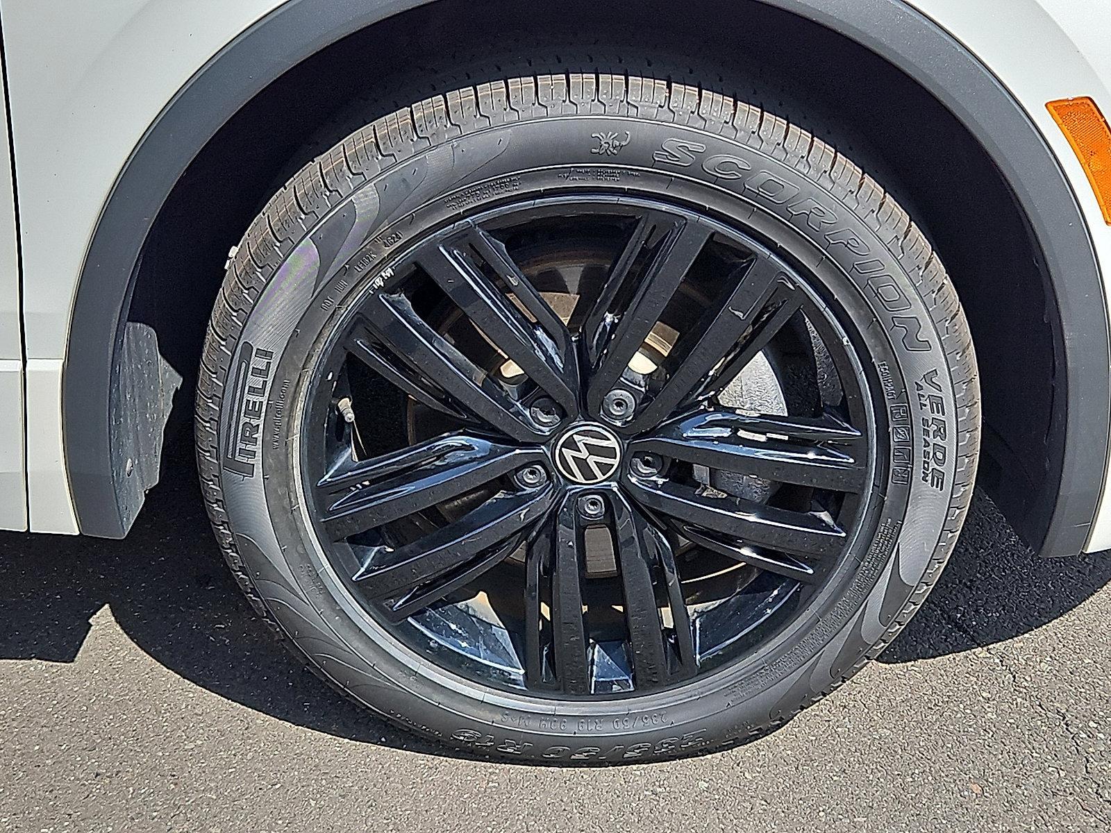 2022 Volkswagen Tiguan Vehicle Photo in Trevose, PA 19053