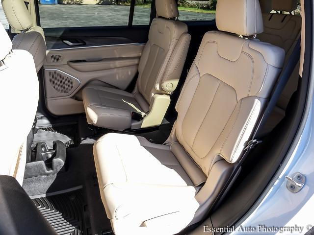 2022 Jeep Grand Cherokee L Vehicle Photo in OAK LAWN, IL 60453-2517