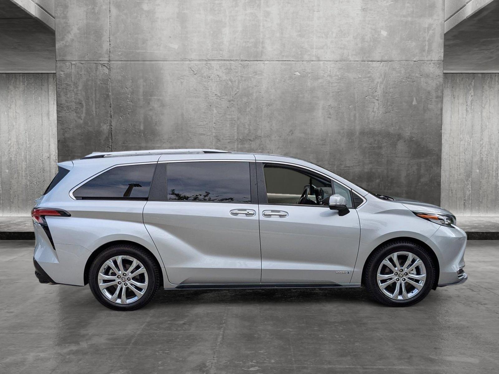 2021 Toyota Sienna Vehicle Photo in West Palm Beach, FL 33417