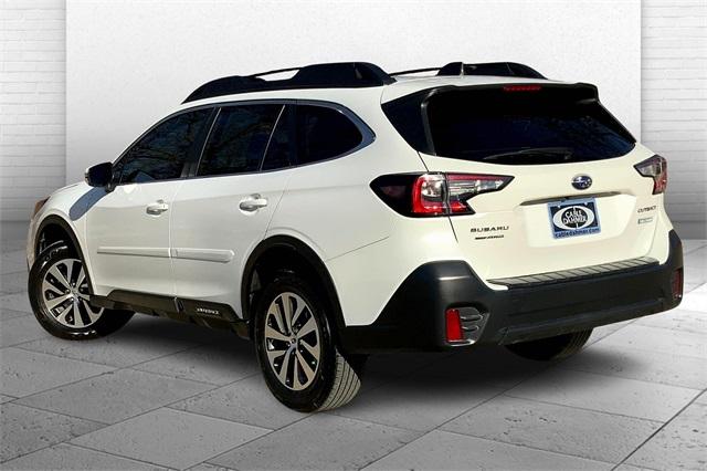 2022 Subaru Outback Vehicle Photo in KANSAS CITY, MO 64114-4545