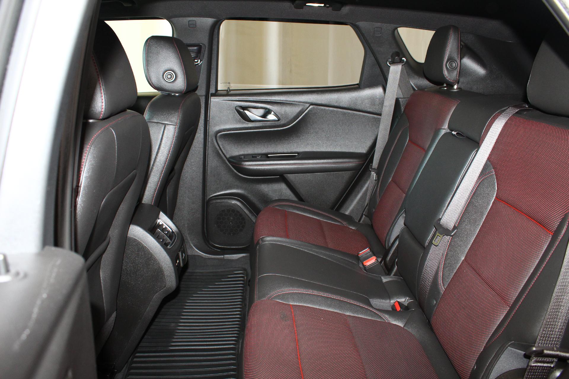 2021 Chevrolet Blazer Vehicle Photo in NORTHAMPTON, MA 01060-1120