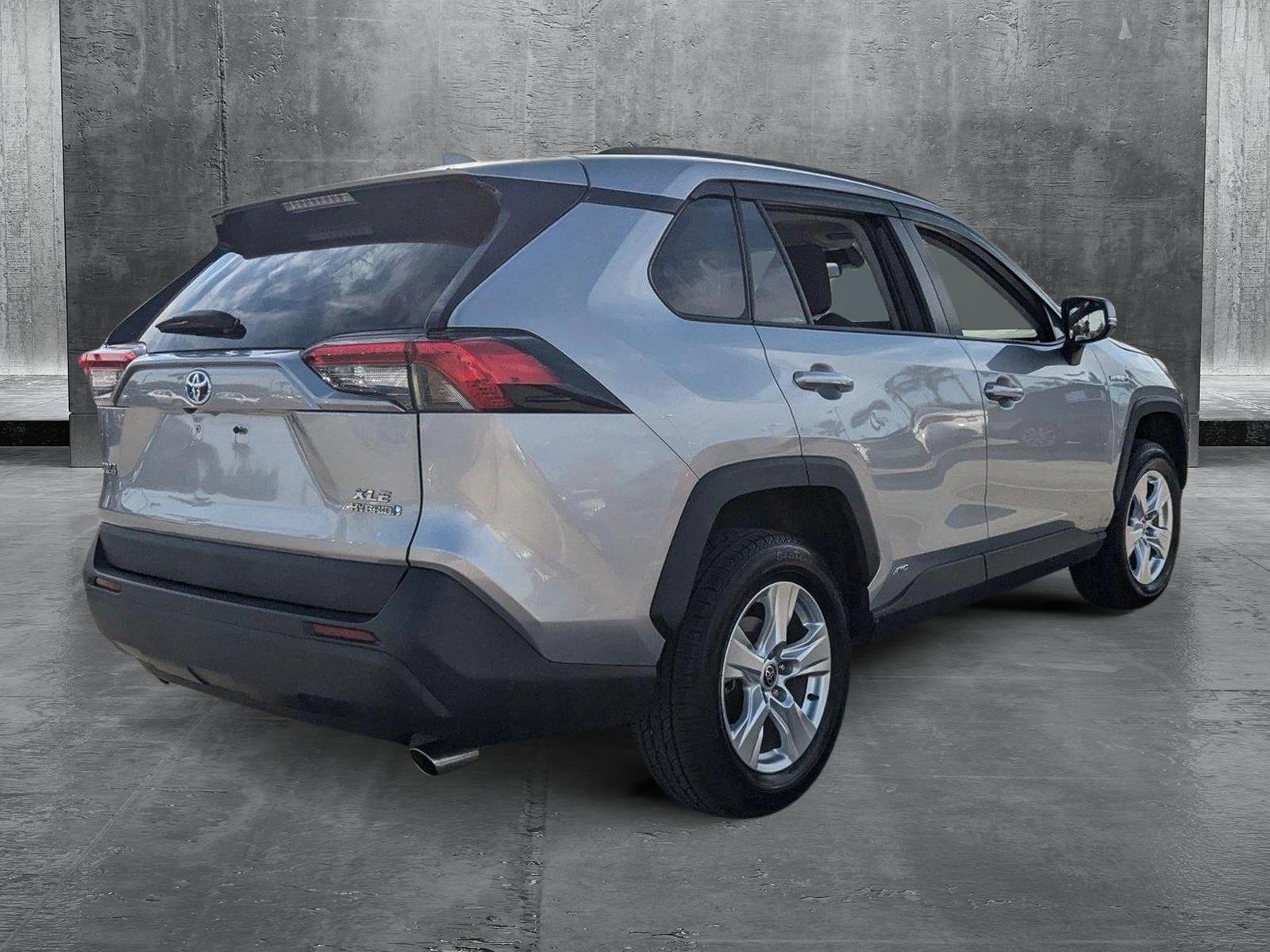 2021 Toyota RAV4 Vehicle Photo in Winter Park, FL 32792