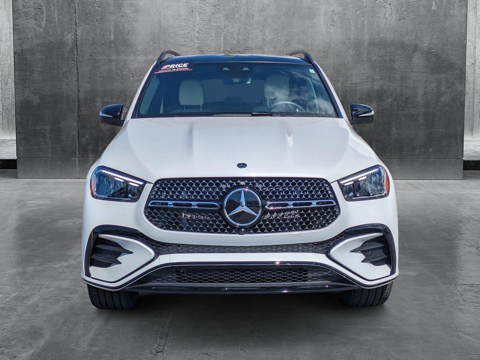 2025 Mercedes-Benz GLE Vehicle Photo in Bradenton, FL 34207