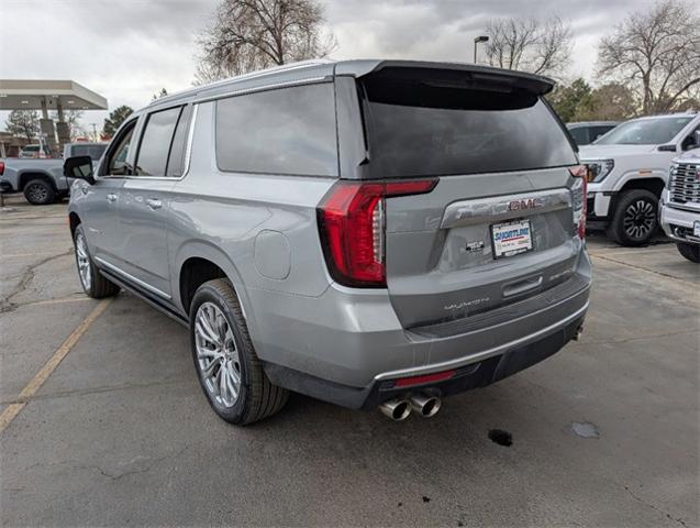 2024 GMC Yukon XL Vehicle Photo in AURORA, CO 80012-4011