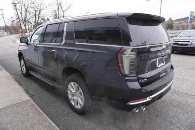2025 Chevrolet Suburban Vehicle Photo in FAIRMONT, WV 26554-2318