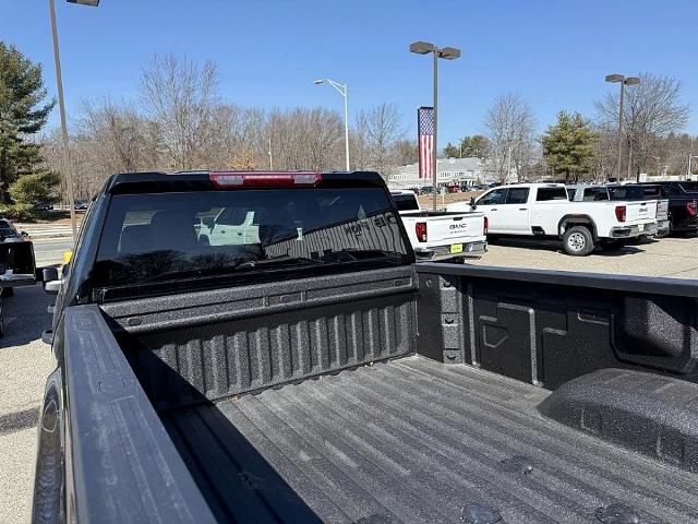 2025 GMC Sierra 3500HD Vehicle Photo in CHICOPEE, MA 01020-5001