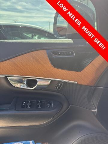 2020 Volvo XC90 Vehicle Photo in Grapevine, TX 76051