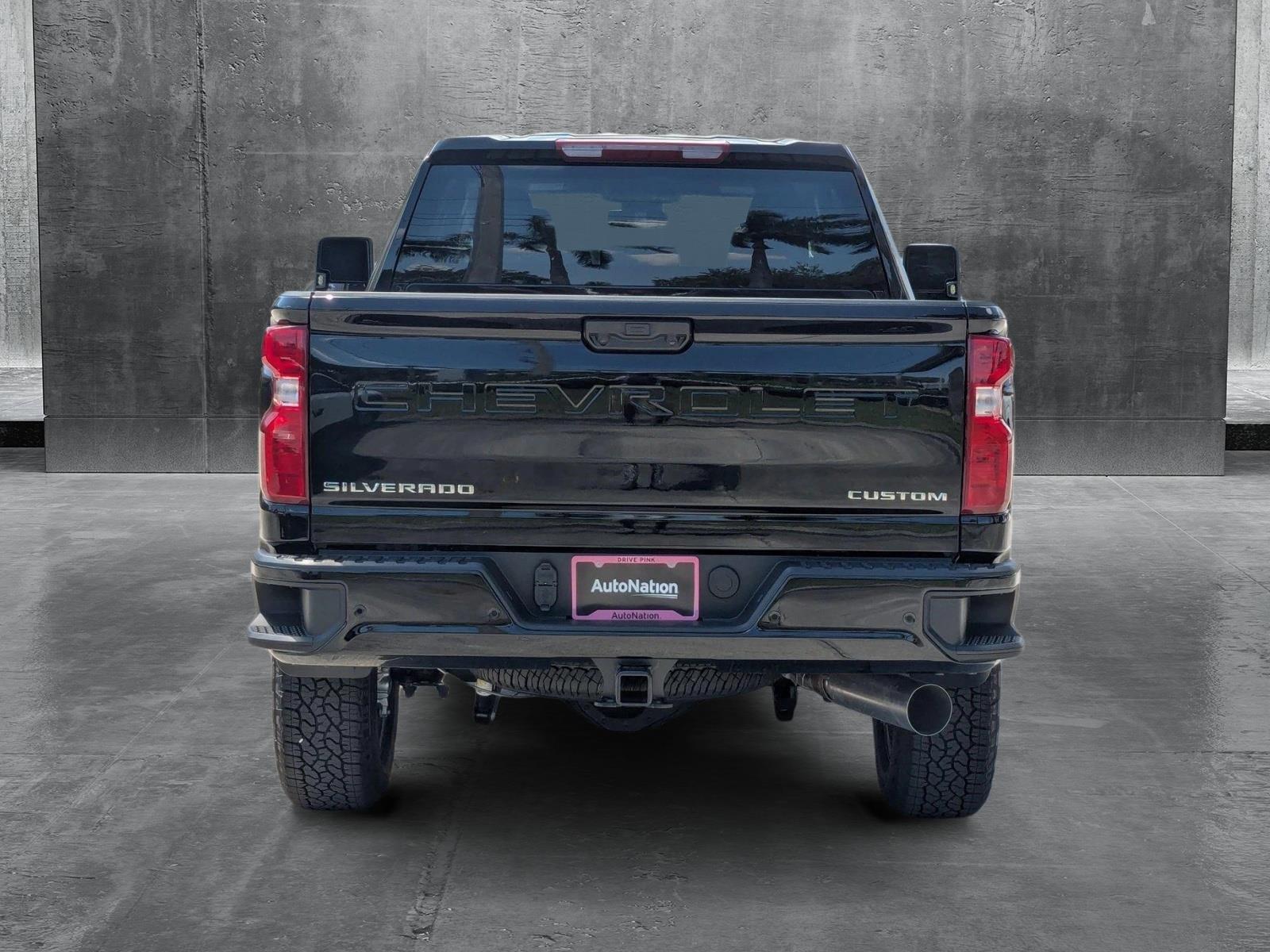 2025 Chevrolet Silverado 2500 HD Vehicle Photo in PEMBROKE PINES, FL 33024-6534