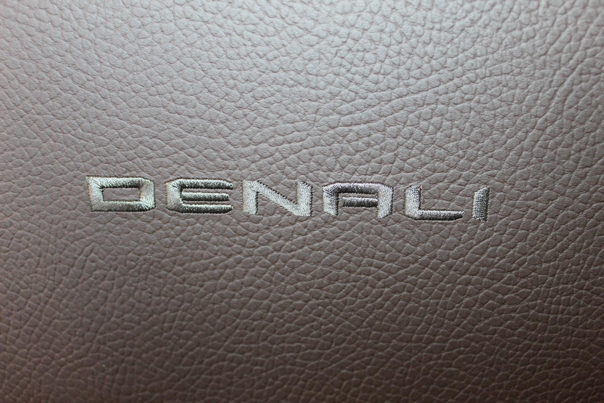 2023 GMC Sierra 1500 Vehicle Photo in NORTHAMPTON, MA 01060-1120