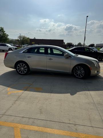 2016 Cadillac XTS Vehicle Photo in Peoria, IL 61615