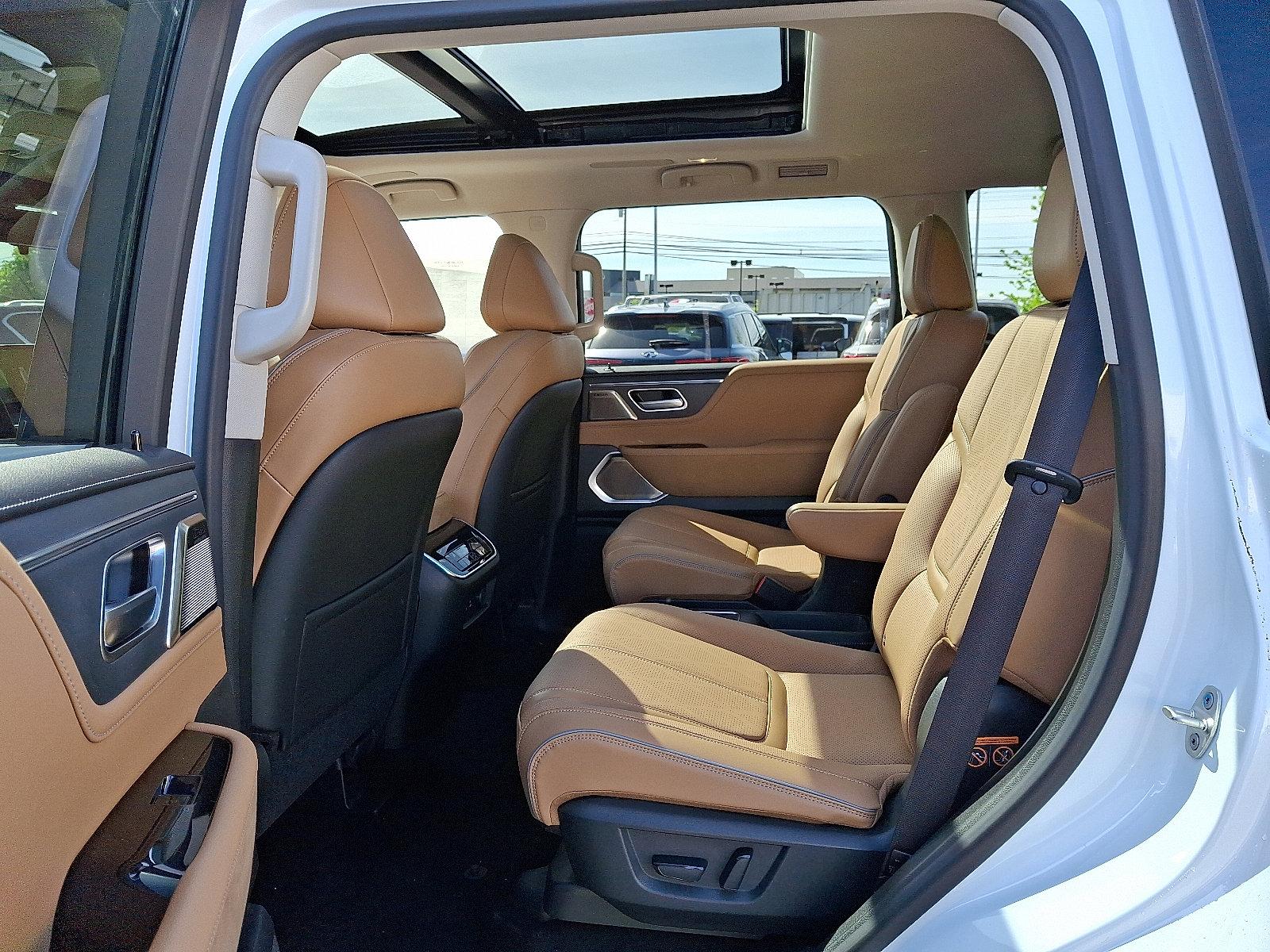 2025 INFINITI QX80 Vehicle Photo in Mechanicsburg, PA 17050