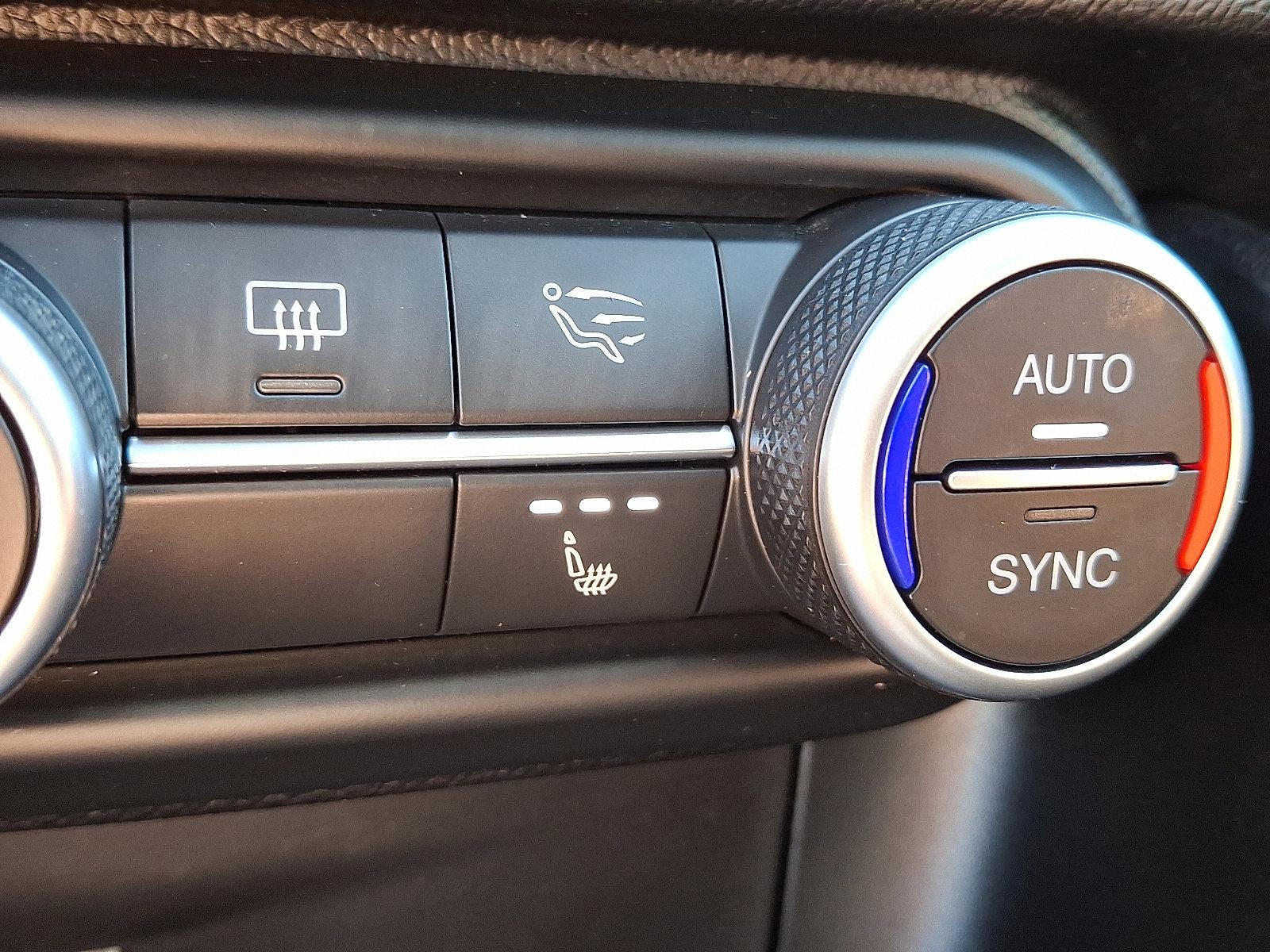 2019 Alfa Romeo Giulia Vehicle Photo in Willow Grove, PA 19090
