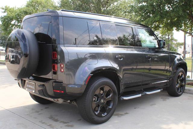 2024 Defender Vehicle Photo in HOUSTON, TX 77090