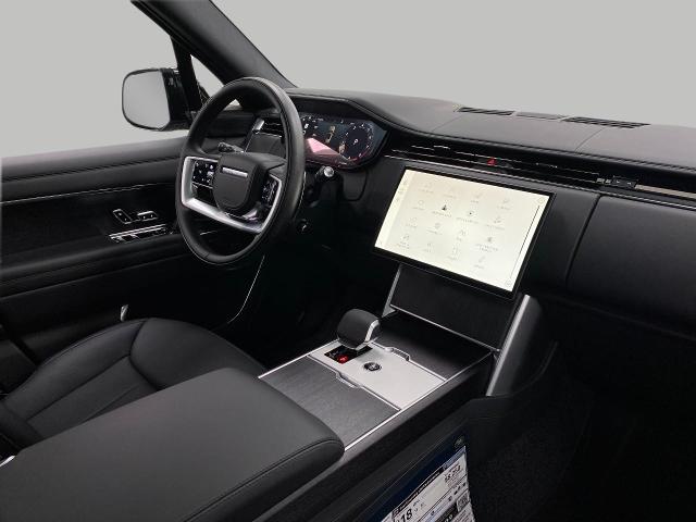 2025 Range Rover Vehicle Photo in Appleton, WI 54913
