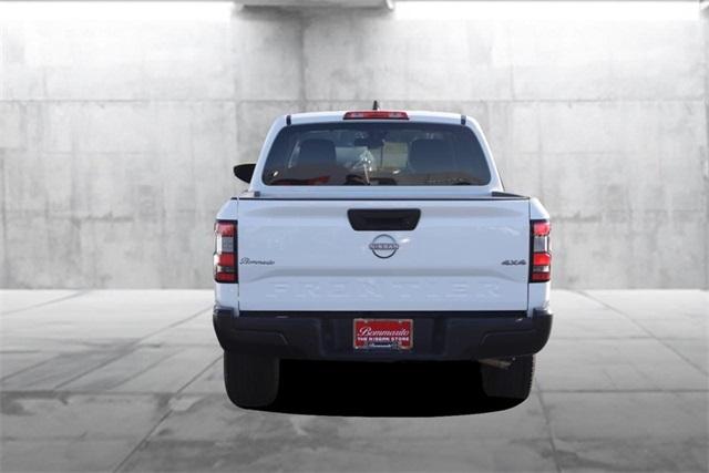 2024 Nissan Frontier Vehicle Photo in Hazelwood, MO 63042