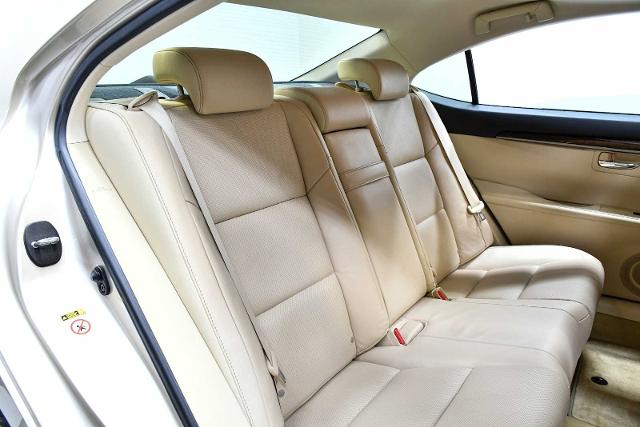 2014 Lexus ES 350 Vehicle Photo in DALLAS, TX 75235