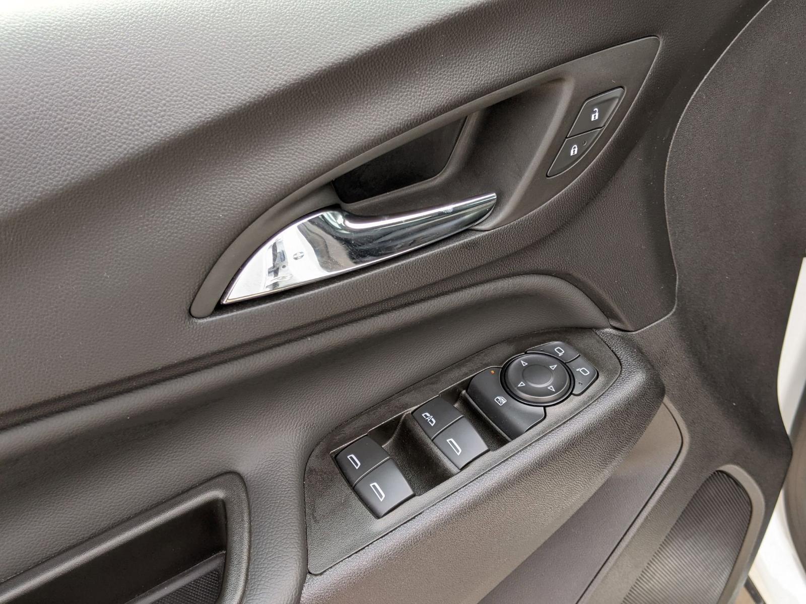 2024 Chevrolet Equinox Vehicle Photo in Seguin, TX 78155