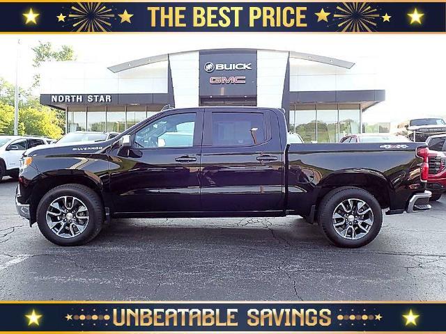 2023 Chevrolet Silverado 1500 Vehicle Photo in ZELIENOPLE, PA 16063-2910