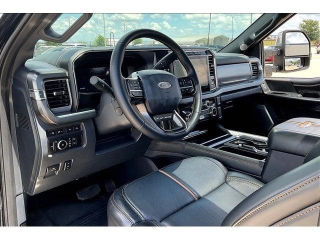 2024 Ford Super Duty F-250 SRW Vehicle Photo in Grapevine, TX 76051