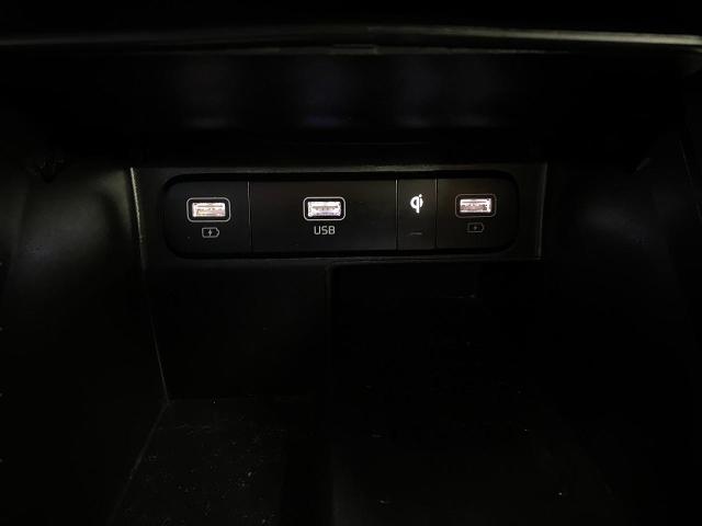 2021 Kia Sorento Vehicle Photo in Appleton, WI 54913