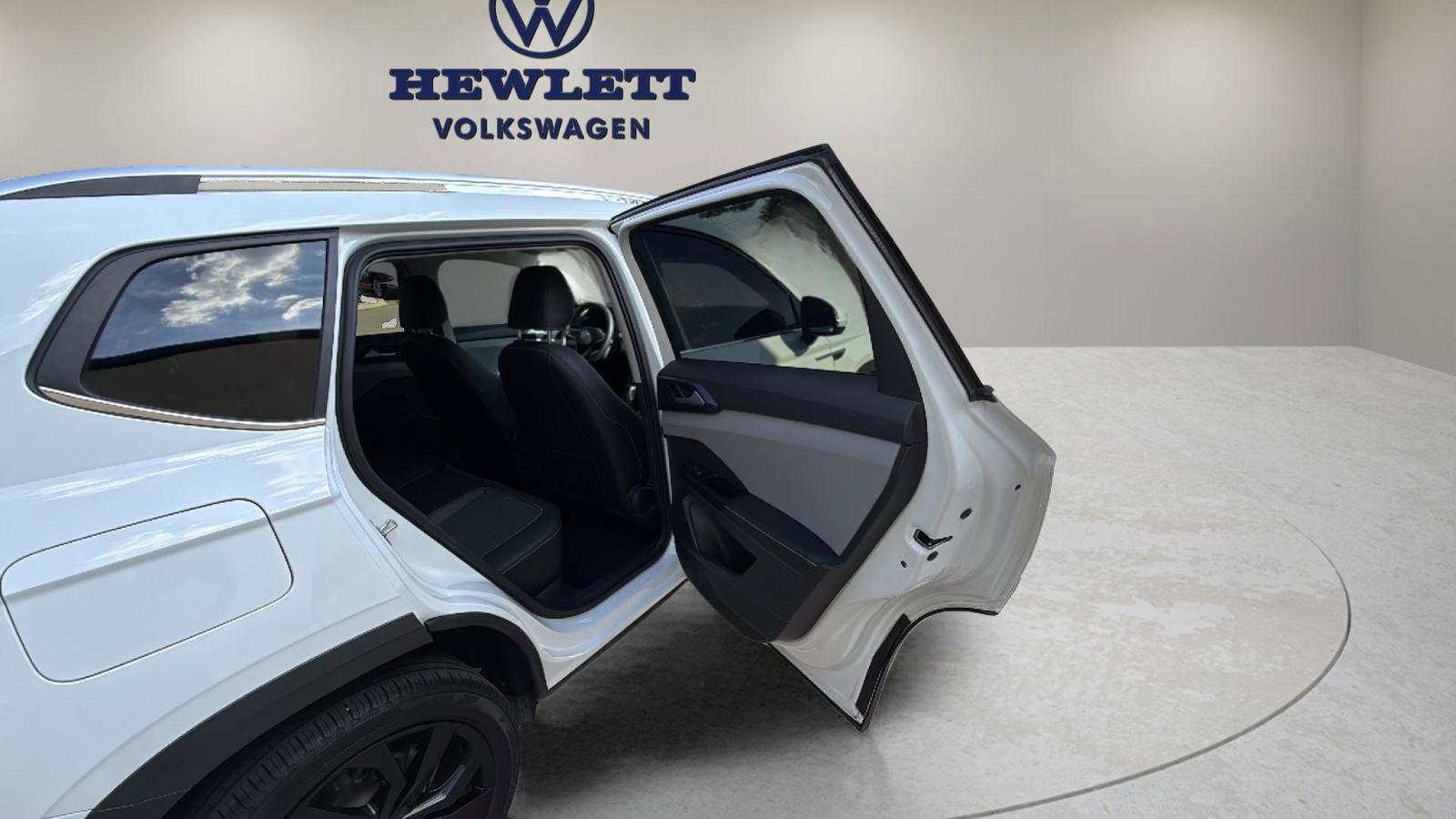 2024 Volkswagen Taos Vehicle Photo in Georgetown, TX 78626