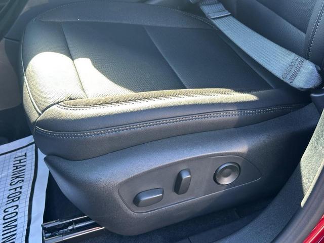 2025 Chevrolet Equinox EV Vehicle Photo in COLUMBIA, MO 65203-3903