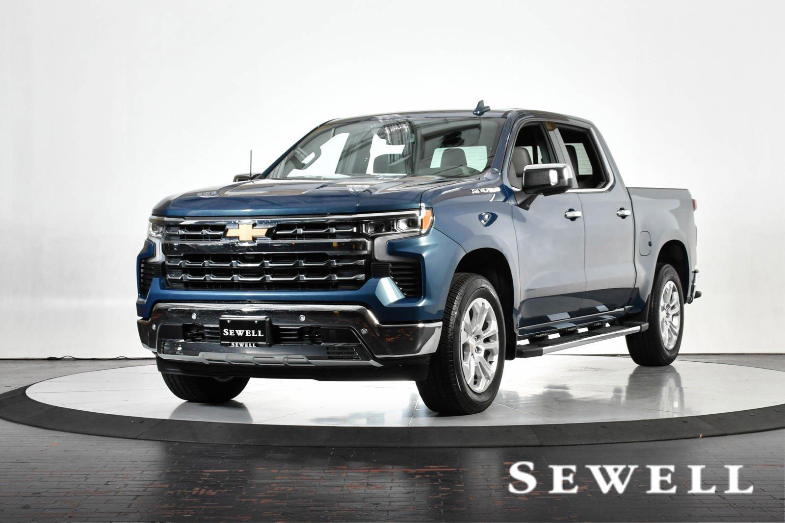 2024 Chevrolet Silverado 1500 Vehicle Photo in DALLAS, TX 75235