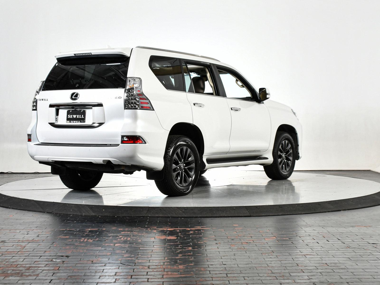 2023 Lexus GX 460 Vehicle Photo in DALLAS, TX 75235