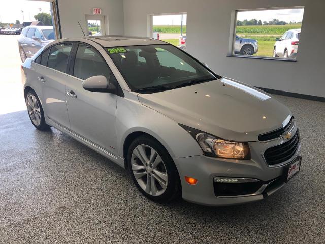 Used 2015 Chevrolet Cruze LTZ with VIN 1G1PG5SB1F7290618 for sale in Marengo, IA