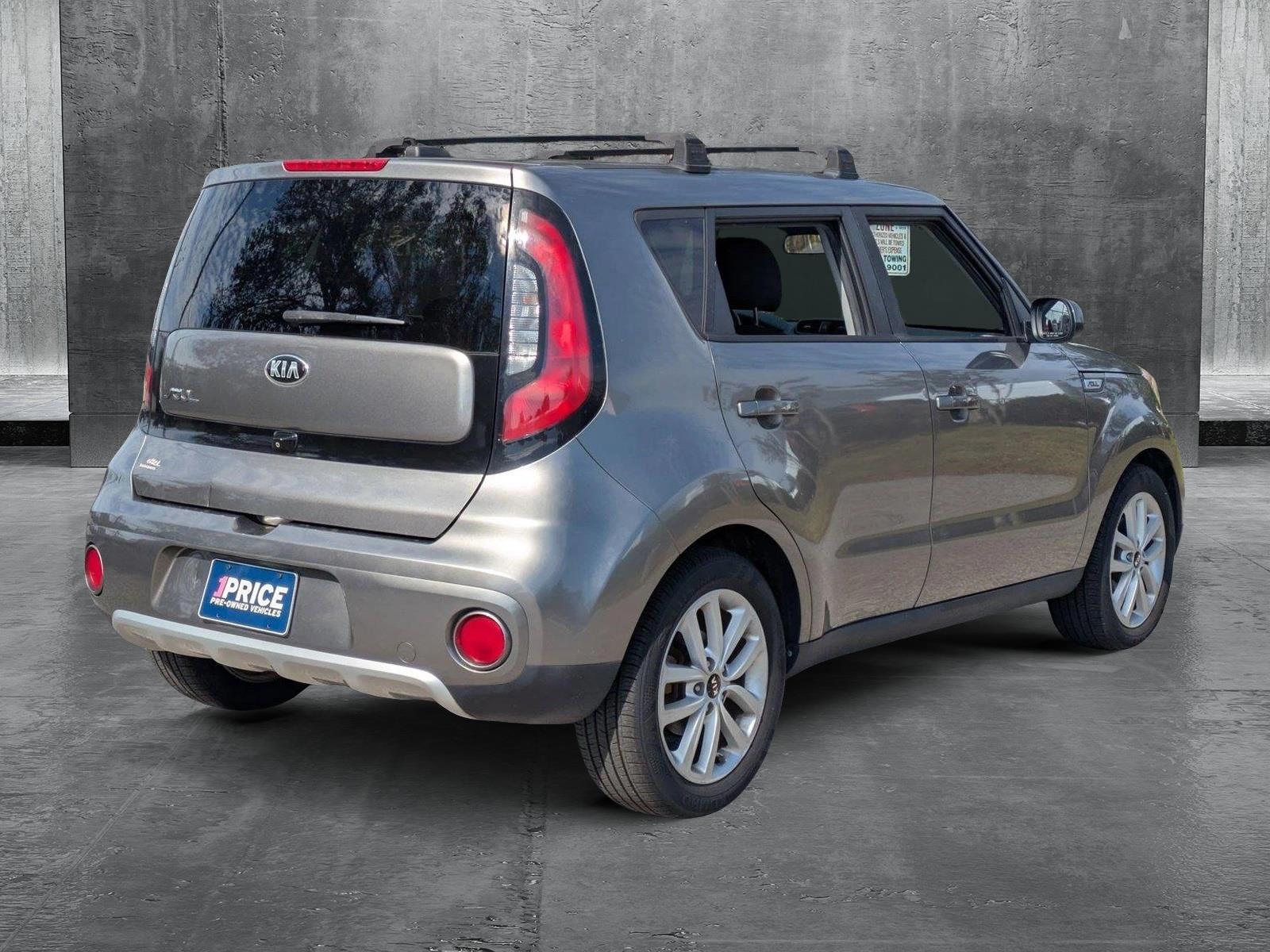 2017 Kia Soul Vehicle Photo in Sarasota, FL 34231