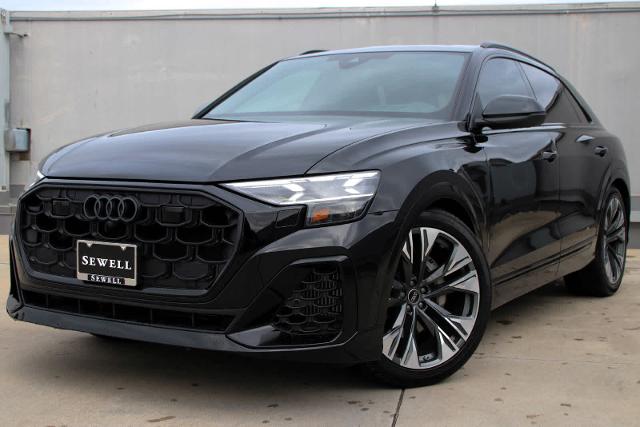 2024 Audi Q8 Vehicle Photo in SUGAR LAND, TX 77478