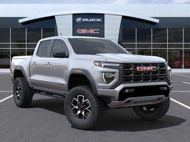 2024 GMC Canyon Vehicle Photo in LEOMINSTER, MA 01453-2952