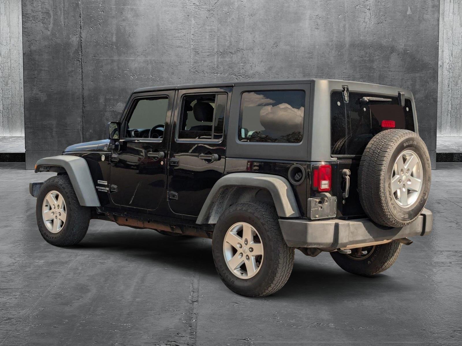 2014 Jeep Wrangler Unlimited Vehicle Photo in St. Petersburg, FL 33713