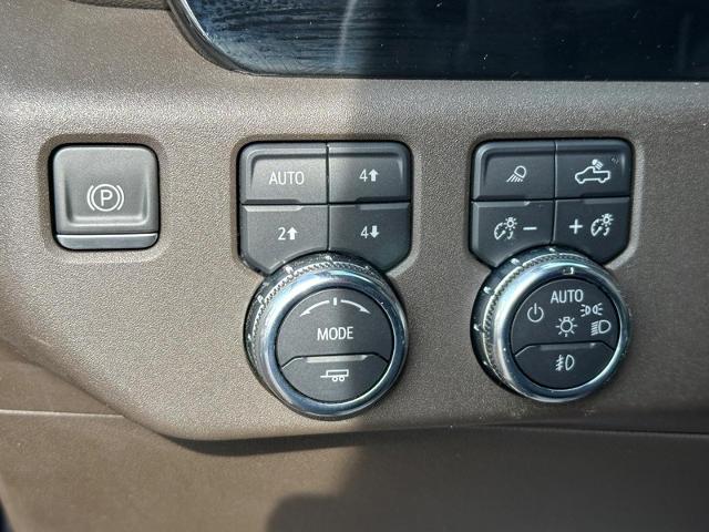 2022 GMC Sierra 1500 Vehicle Photo in COLUMBIA, MO 65203-3903