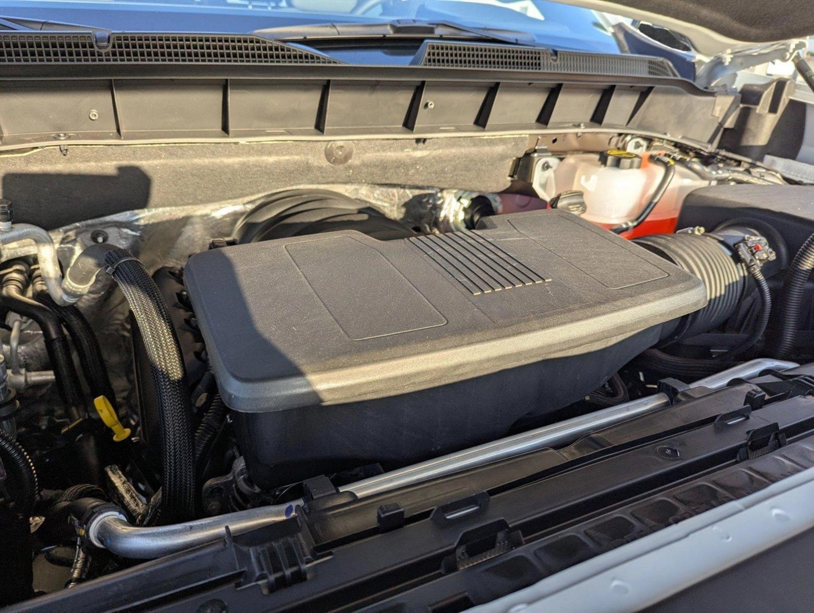 2025 Chevrolet Silverado 1500 Vehicle Photo in PEMBROKE PINES, FL 33024-6534