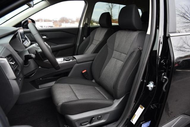 2025 Nissan Rogue Vehicle Photo in Ballwin, MO 63011