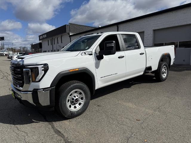 2025 GMC Sierra 3500HD Vehicle Photo in CHICOPEE, MA 01020-5001