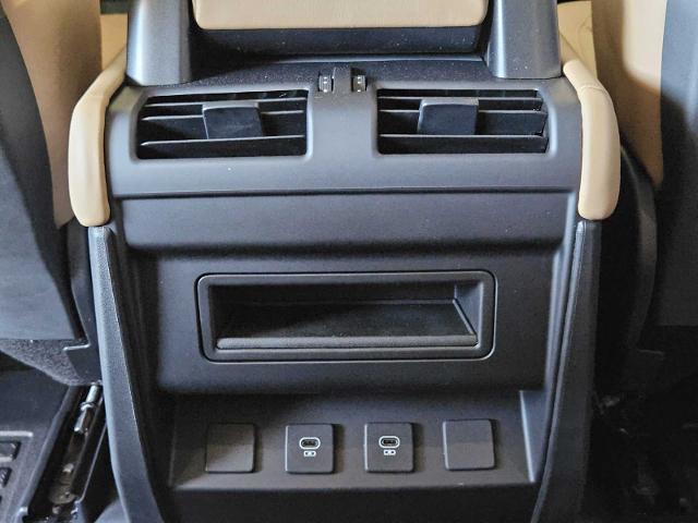 2025 Defender Vehicle Photo in AUSTIN, TX 78717