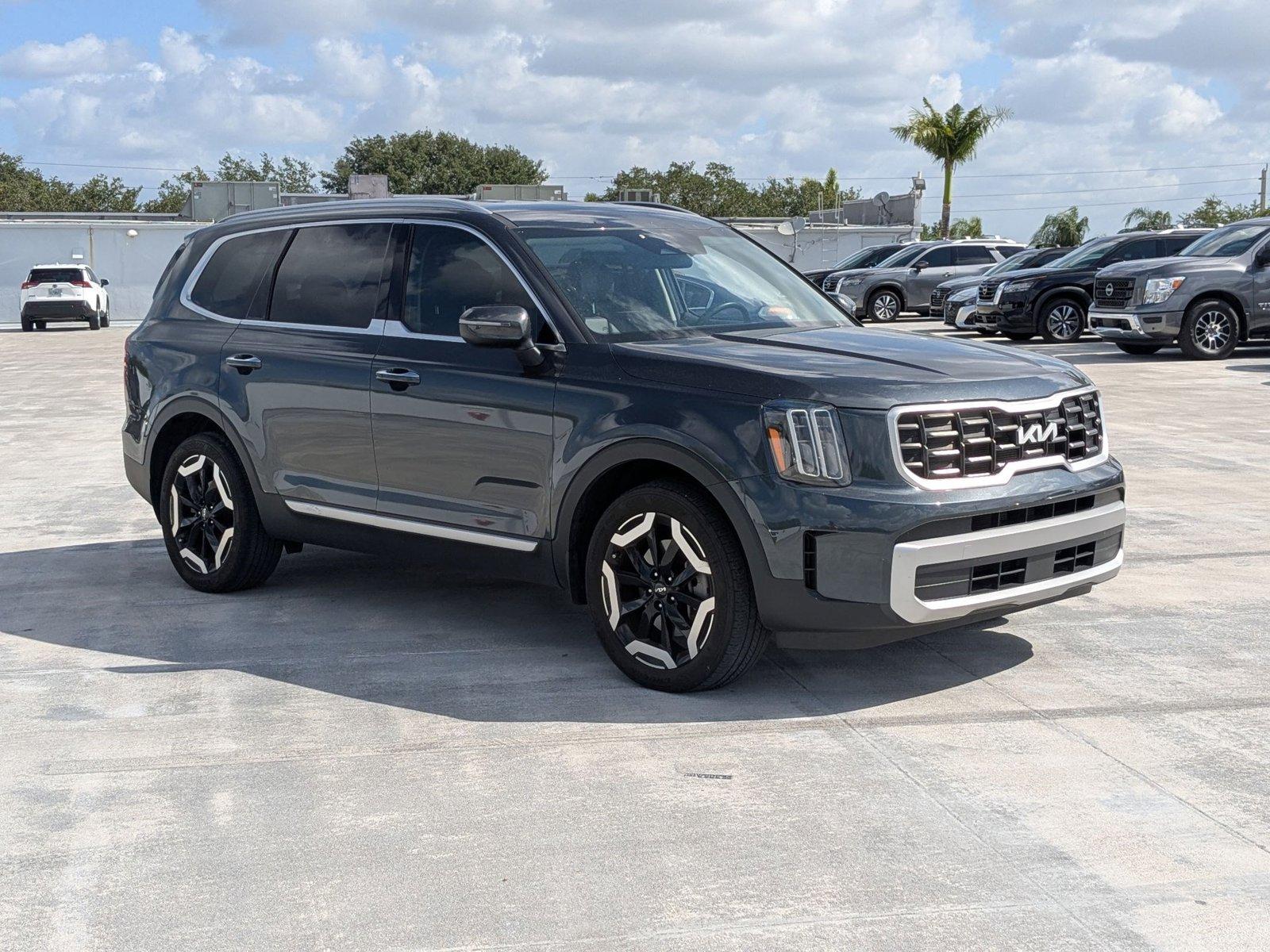 2023 Kia Telluride Vehicle Photo in Pembroke Pines , FL 33084