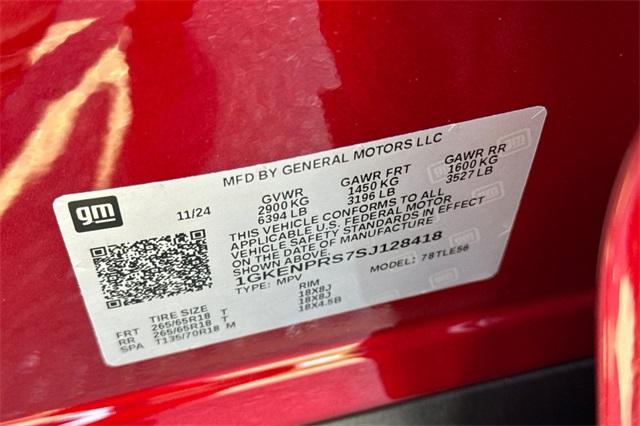 2025 GMC Acadia Vehicle Photo in ELK GROVE, CA 95757-8703