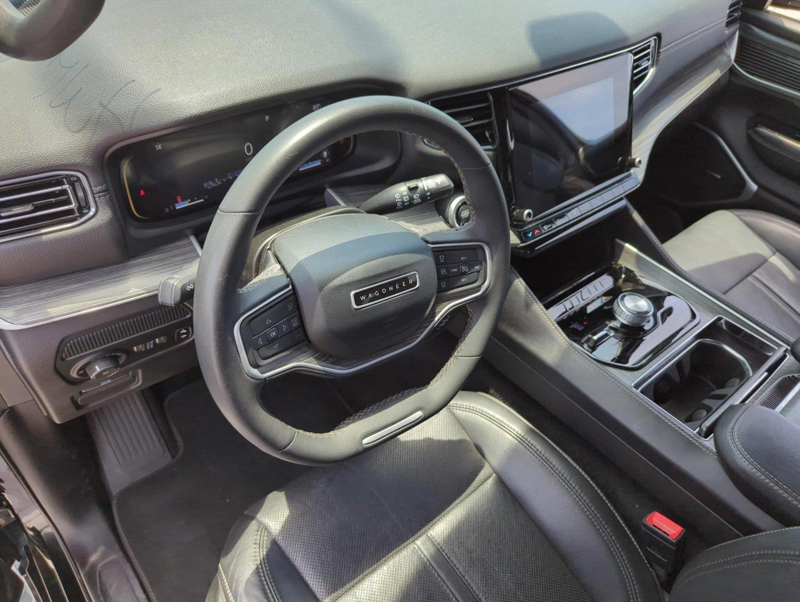 2023 Jeep Wagoneer L Vehicle Photo in Ft. Myers, FL 33907