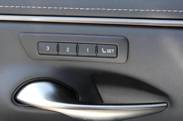 2022 Lexus ES 350 Vehicle Photo in Green Bay, WI 54304