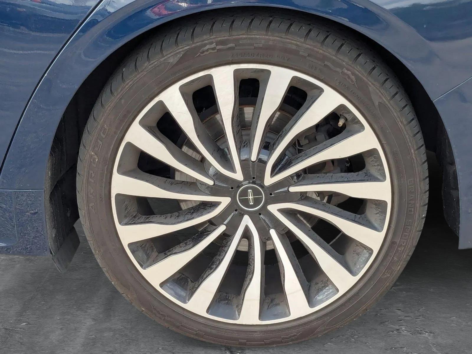 2017 Lincoln Continental Vehicle Photo in Miami, FL 33015