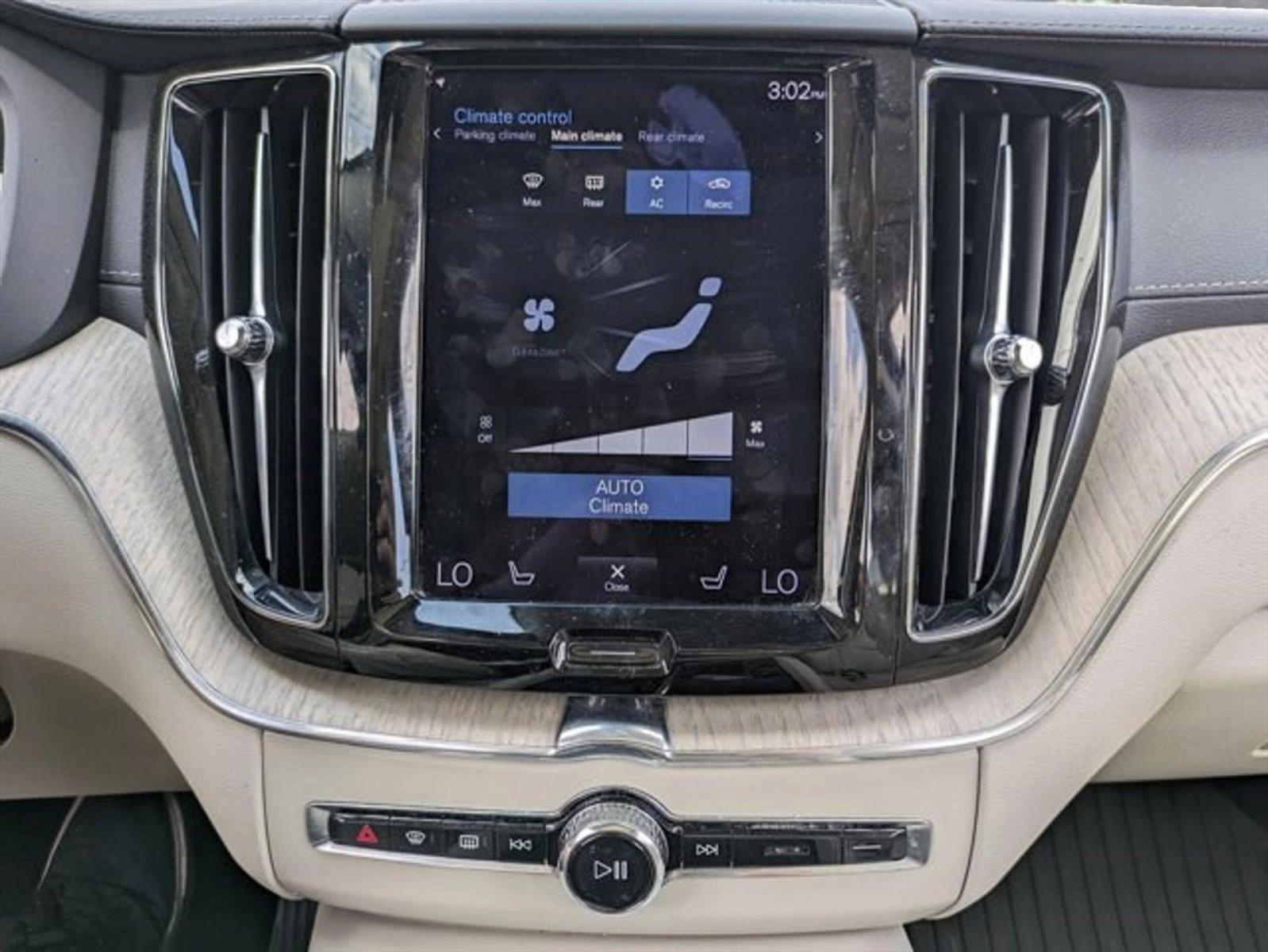 2021 Volvo XC60 Vehicle Photo in Tampa, FL 33614