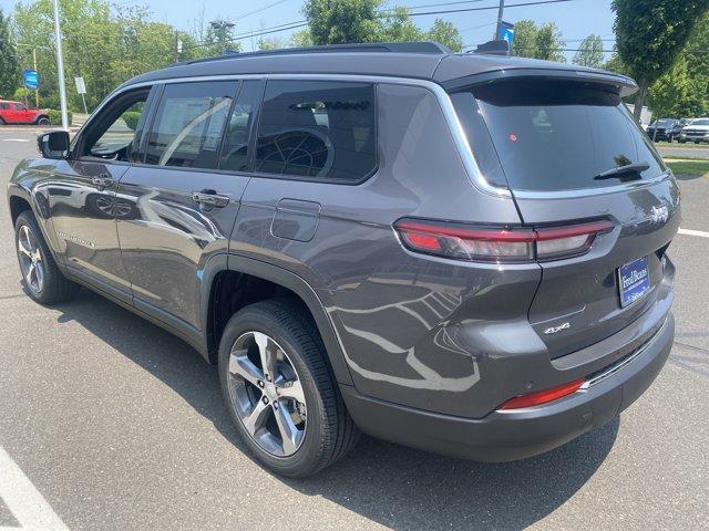 2025 Jeep Grand Cherokee L Vehicle Photo in Doylsetown, PA 18901
